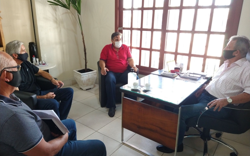 Reunião Alvaro Fakredin