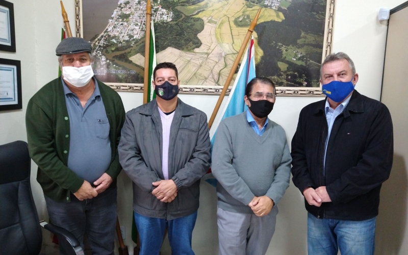 Reunião com Prefeito Jair Machado