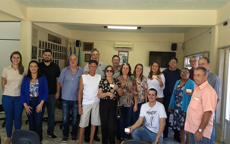 Agricultores do PAA já receberam os cartões do programa